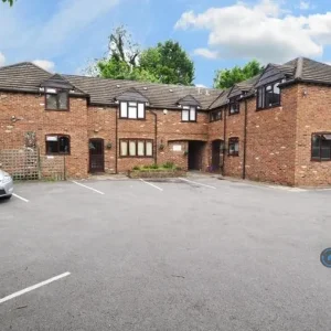 1 bedroom ground floor flat in Emmerson Court, Bracknell Forest - Image 3