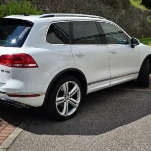 Volkswagen, TOUAREG, Estate, 2017, Semi-Auto, 2967 (cc), 5 doors - Image 2