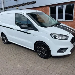 2022 Ford Transit Courier SPORT Panel Van Petrol Manual - Image 3
