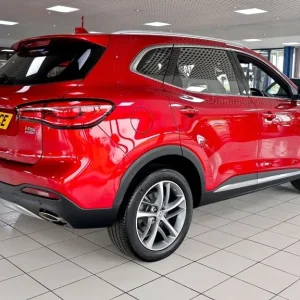 2022 MG HS 1.5 T-GDi Plug-in Hybrid SUV - Image 7