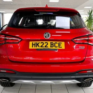 2022 MG HS 1.5 T-GDi Plug-in Hybrid SUV - Image 8