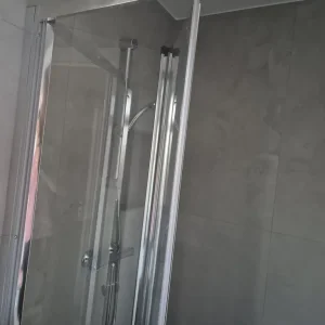 2 spacious rooms to rent in Slough SL1 - Image 6