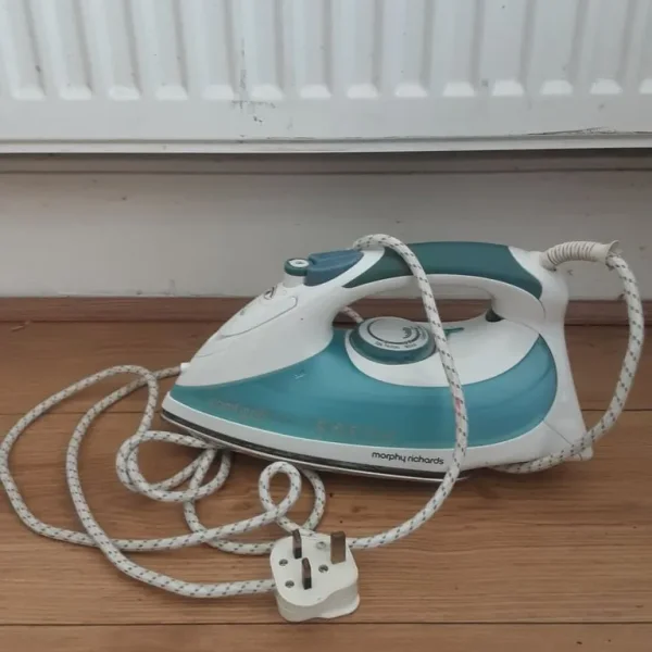 Morphy Richards Iron