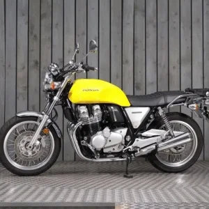 2017 Honda CB1100 Yellow Motorbike - Image 4