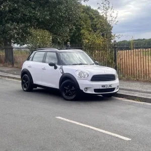 2013 Mini Countryman 1.6 5-door SUV manual petrol - Image 4