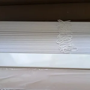White Fauxwood Metal 50mm Slate Blinds - Image 2