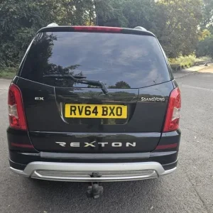 SSANGYONG REXTON 2.0L 60th ANNIVERSARY AUTOMATED 4X4 WITH CRUISE, A/C, TWO-TONE LEATHER, SIDE STEPS - Image 3