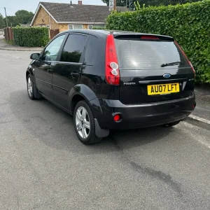 Ford Fiesta 2007 1.4L Manual Hatchback - Image 5