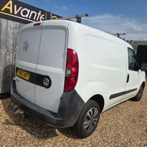 VAUXHALL COMBO 1.3 CDTi 2000 16v 2015 - Image 3