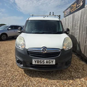 VAUXHALL COMBO 1.3 CDTi 2000 16v 2015 - Image 8