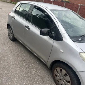 Toyota Yaris 2006 - Image 2