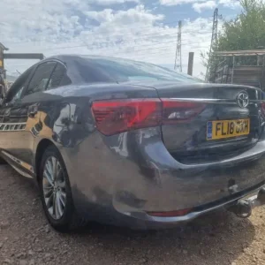 2018 Toyota Avensis 1.6D Diesel Manual 4dr Saloon - Image 4