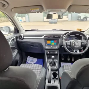 2018 MG ZS 1.5 VTi-TECH Excite SUV 5-door Petrol Manual - Image 2
