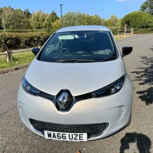 2016 Renault Zoe Hatchback - Image 4