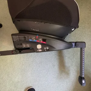 Joie Isofix child car seat - Image 3