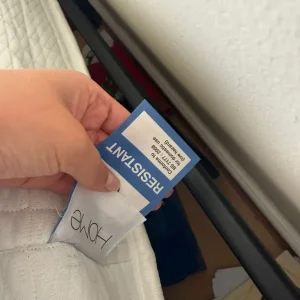 Double mattress + black metal frame