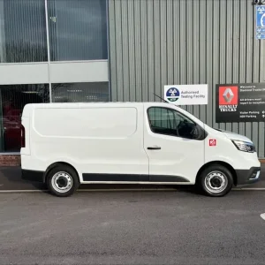 2024 Renault Trafic dCi 110 3T H1 Panel Van Red Edition - Image 6