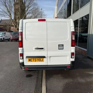 2024 Renault Trafic dCi 110 3T H1 Panel Van Red Edition - Image 8