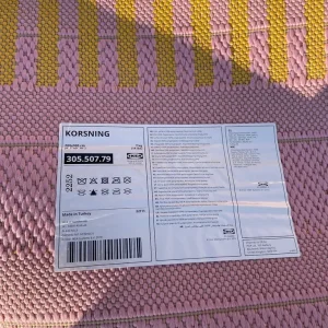 Korsning IKEA rug