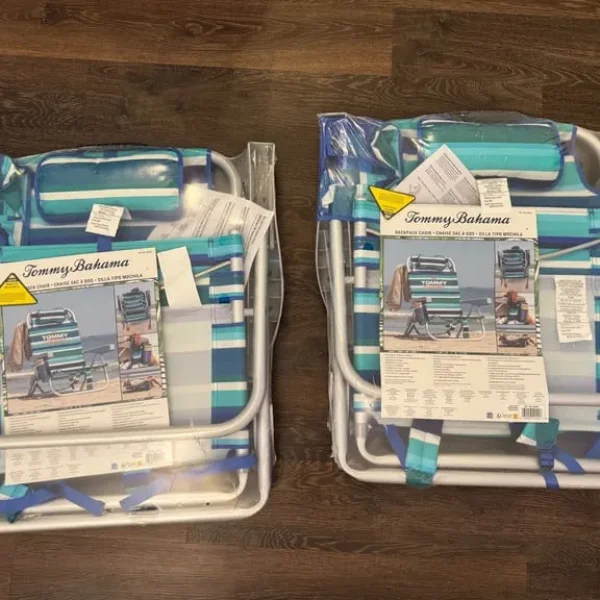 Beach chairs Tommy Bahama x2 - unused in packaging