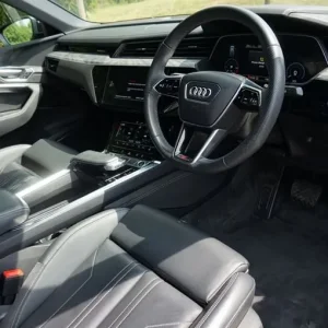 2022 Audi e-tron Sportback S Line - Image 5