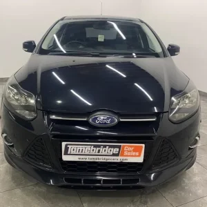 2013 Ford Focus 1.6 TDCi Zetec S Euro 5 5-door hatchback diesel manual - Image 3