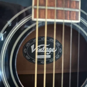Vintage acoustic guitar - Image 2