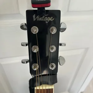Vintage acoustic guitar - Image 3