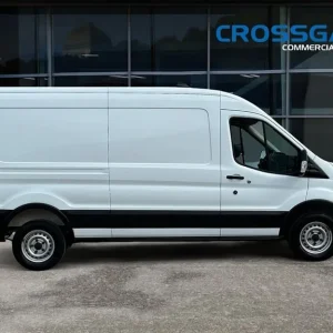 2022 Ford Transit 2.0 EcoBlue 130ps H2 Leader Van LWB S/H ROOF PANEL VAN Diesel Manual - Image 3
