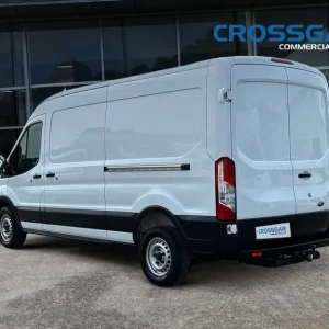 2022 Ford Transit 2.0 EcoBlue 130ps H2 Leader Van LWB S/H ROOF PANEL VAN Diesel Manual - Image 5