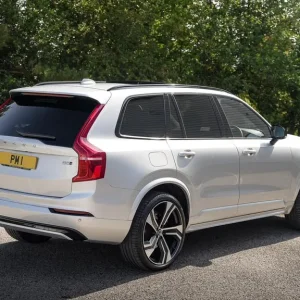 2022 Volvo XC90 2.0 B5 MHEV R-Design Auto 4WD Euro 6 (s/s) 5dr ESTATE Diesel/Electric Hybrid Auto... - Image 7