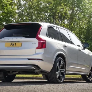 2022 Volvo XC90 2.0 B5 MHEV R-Design Auto 4WD Euro 6 (s/s) 5dr ESTATE Diesel/Electric Hybrid Auto... - Image 8