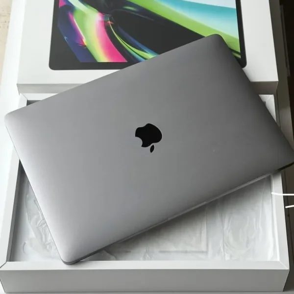 Apple MacBook Pro M1