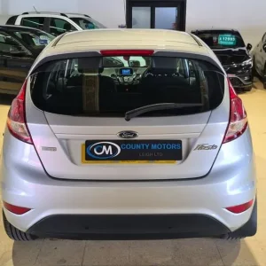 2016 Ford Fiesta 1.0T EcoBoost Zetec Hatchback 5dr Petrol Manual Euro 6 (s/s) (100 ps) Hatchback ... - Image 6