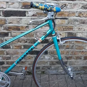 Vintage Peugeot bike, 70s French, medium frame, fully serviced - Image 2