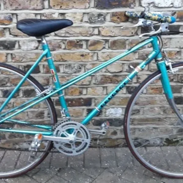 Vintage Peugeot bike, 70s French, medium frame, fully serviced
