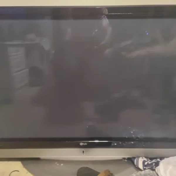 LG Plasma 50” TV