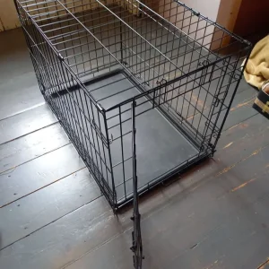 Dog Crate Small 30" - Barely Used - Image 3