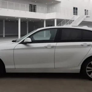 2016 BMW 1 Series 116d Sport 5dr ++ SAT NAV / BMW HISTORY / 20 TAX / ULEZ ++ HATCHBACK Diesel Manual - Image 5
