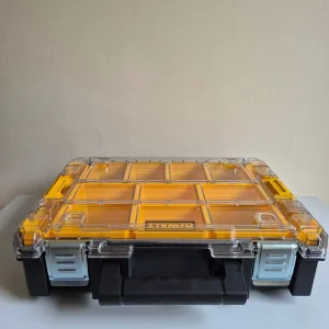 Dewalt TSTAK IP54 Water-Seal Tool Box - Image 3