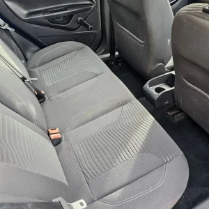 Ford Fiesta Zetec 2013 - Image 4