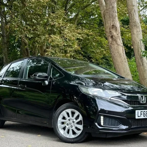 2018 Honda Jazz 1.3 i-VTEC SE with Nav and CVT