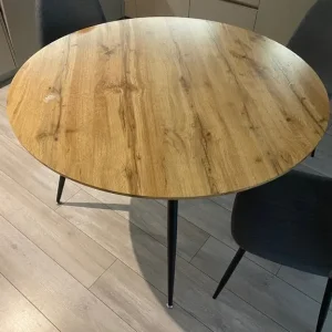 round dining table (chairs included if wanted) - Image 2