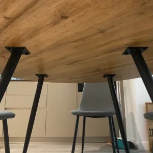 round dining table (chairs included if wanted) - Image 3