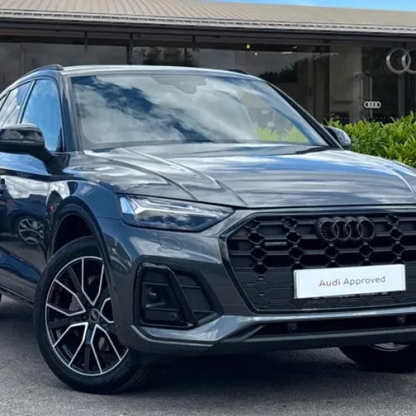 2025 Audi Q5 Black Edition 40 TDI quattro 204 PS S tronic SUV DIESEL Automatic