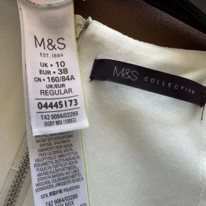 Evening Dress Size 10 - Image 4