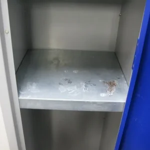 Elite metal storage locker with key - Image 6