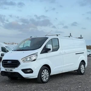 2022 Ford Transit Custom 2.0 EcoBlue Limited Panel Van - Image 3