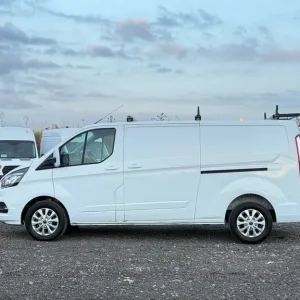 2022 Ford Transit Custom 2.0 EcoBlue Limited Panel Van - Image 5