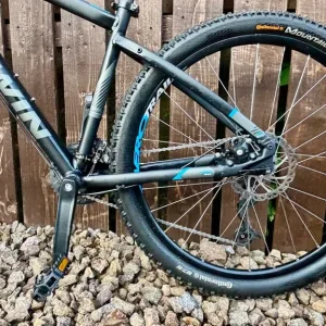 B-twin Rockrider mountain bike 17” M frame - Image 8